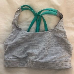 lulu size 4 “energy bra”